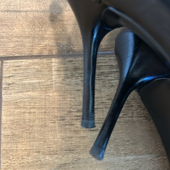 Banana Republic genuine leather black stiletto boots. - Picture 6 of 9